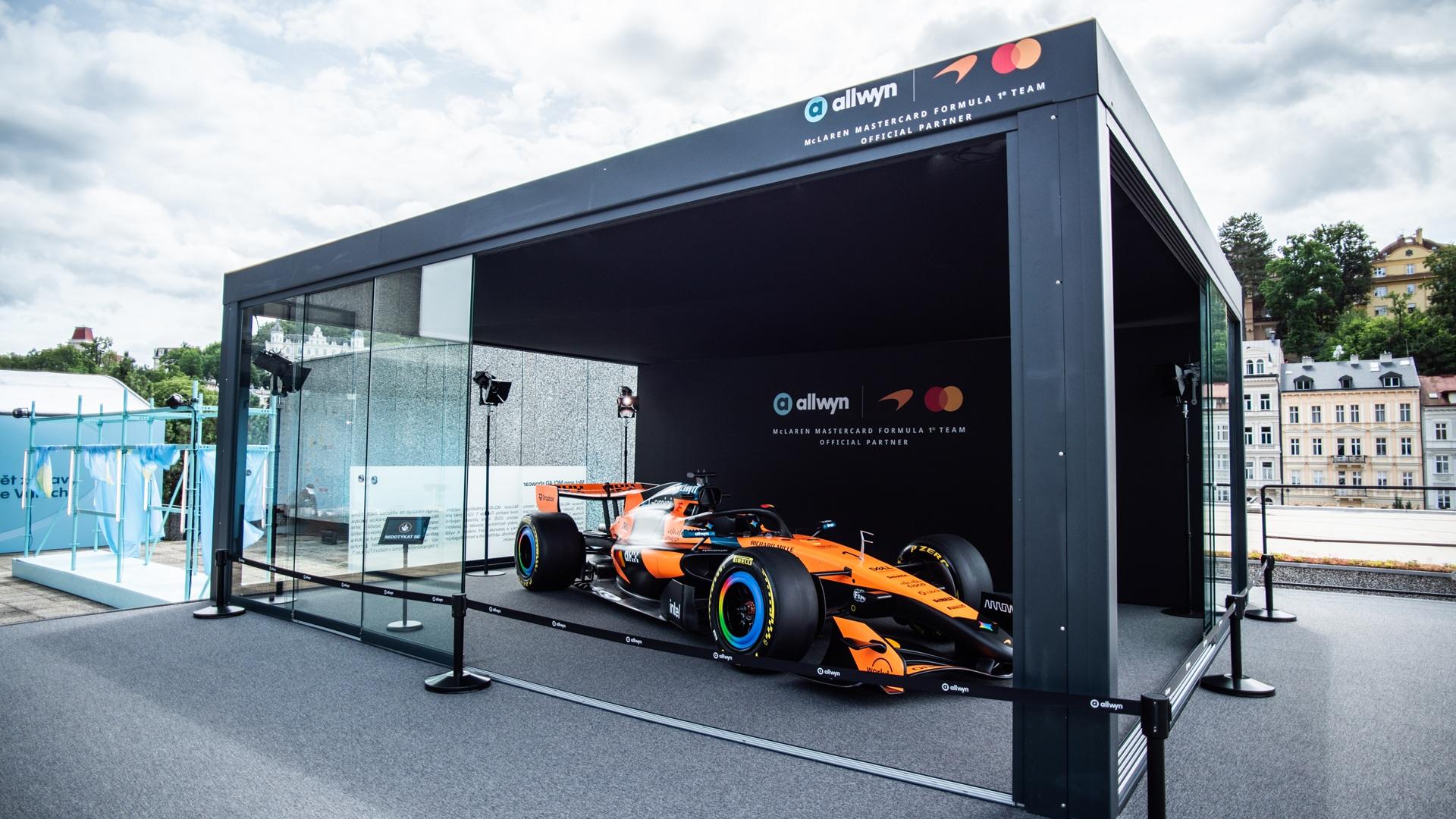 Finále Allwyn Racing Roadshow míří do Ostravy. Přiveze dva monoposty McLaren